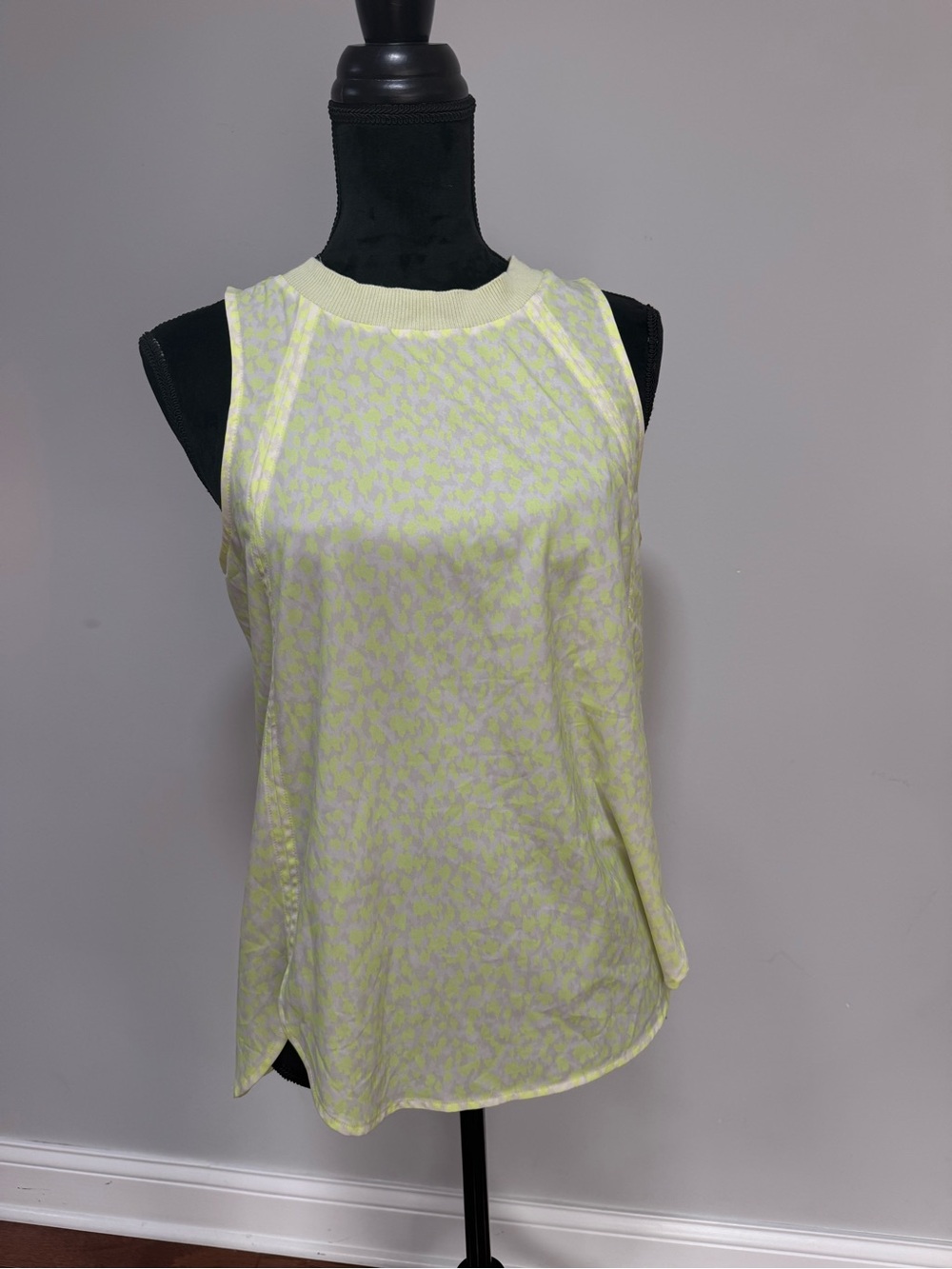 Athleta Sleeveless Neon Yellow Patterned Tank Top